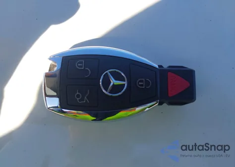 2014 Mercedes-Benz B-Class Electric Drive z USA, uszkodzony, nr VIN WDDVP9AB3EJ003116